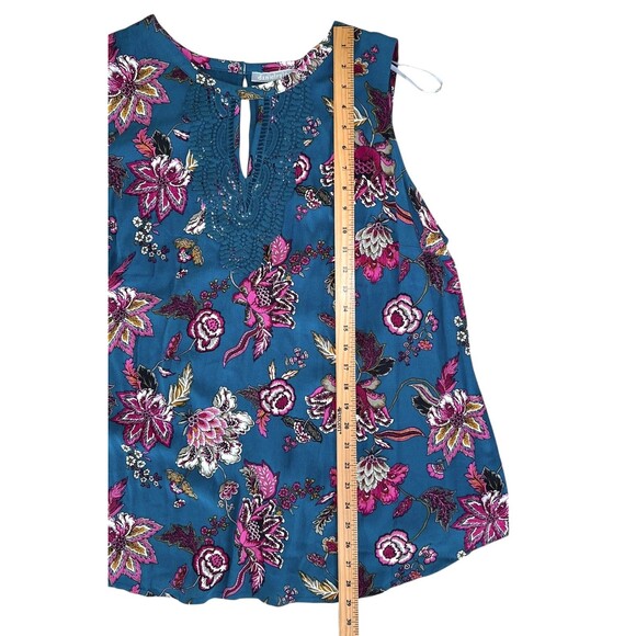 Daniel Rainn Women's Floral Flow Tank with Crochet Neckline Plus Size 2X Blue - Picture 9 of 9